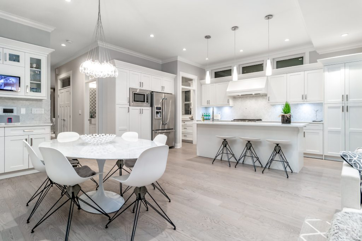 322 E 19th St, North Vancouver 20