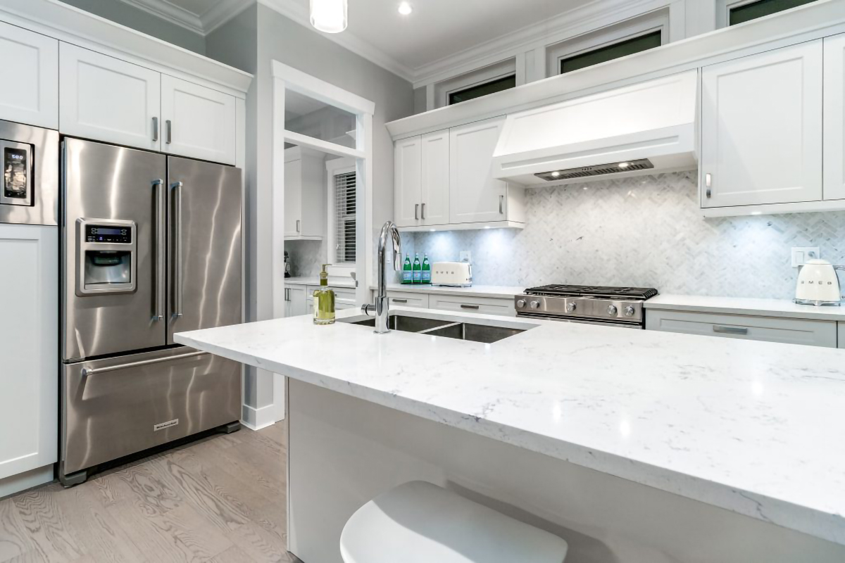 322 E 19th St, North Vancouver 23