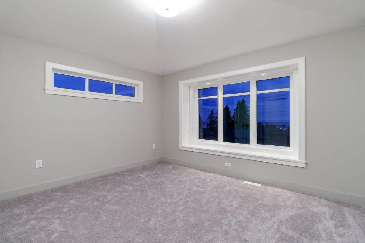 286 Monteray Avenue, North Vancouver 38