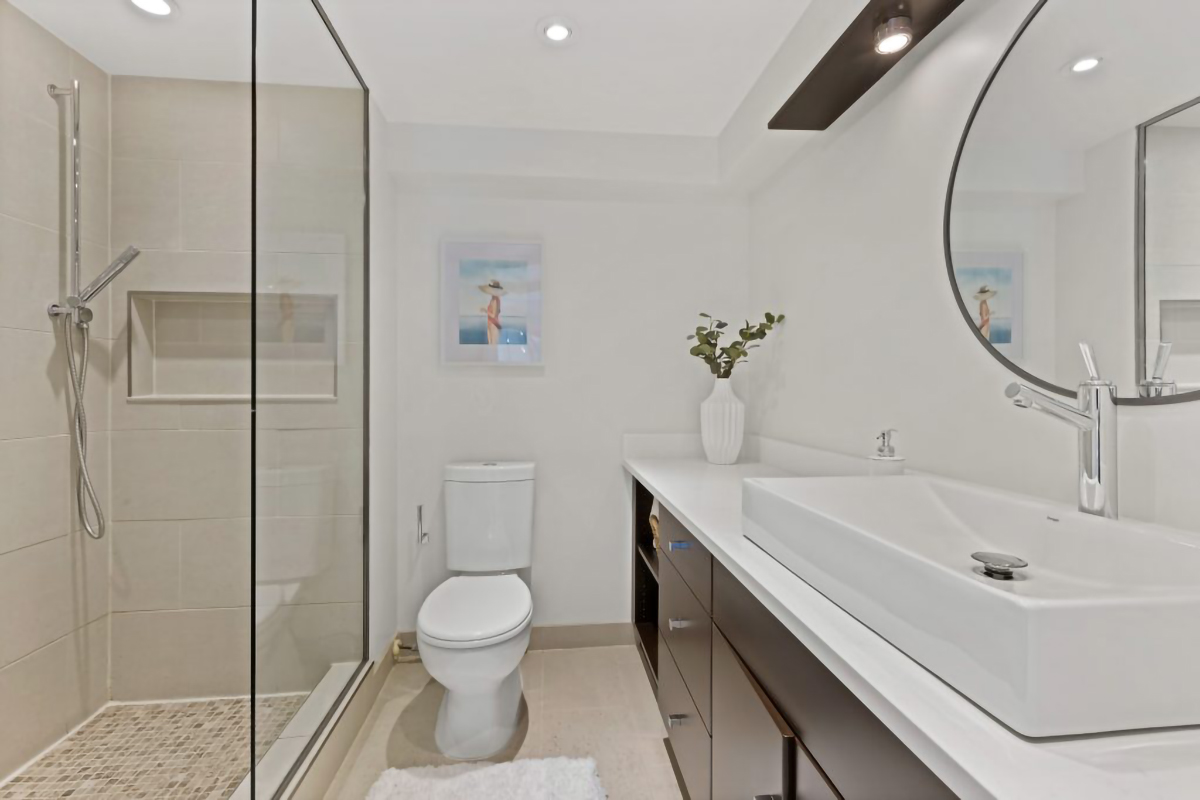 B2 - 1100 W 6th Ave, Vancouver 10