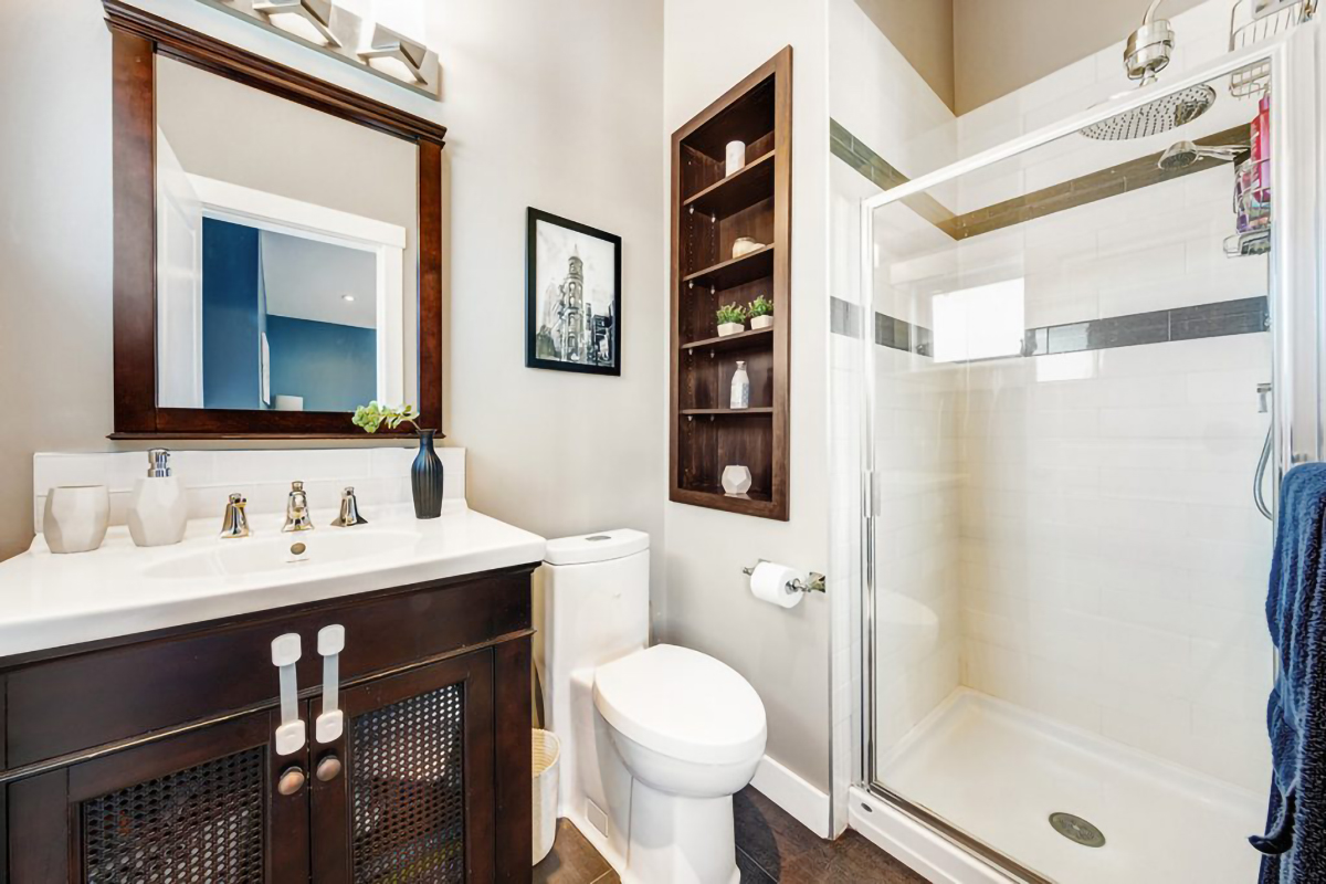 617 Mahon Ave, North Vancouver 16