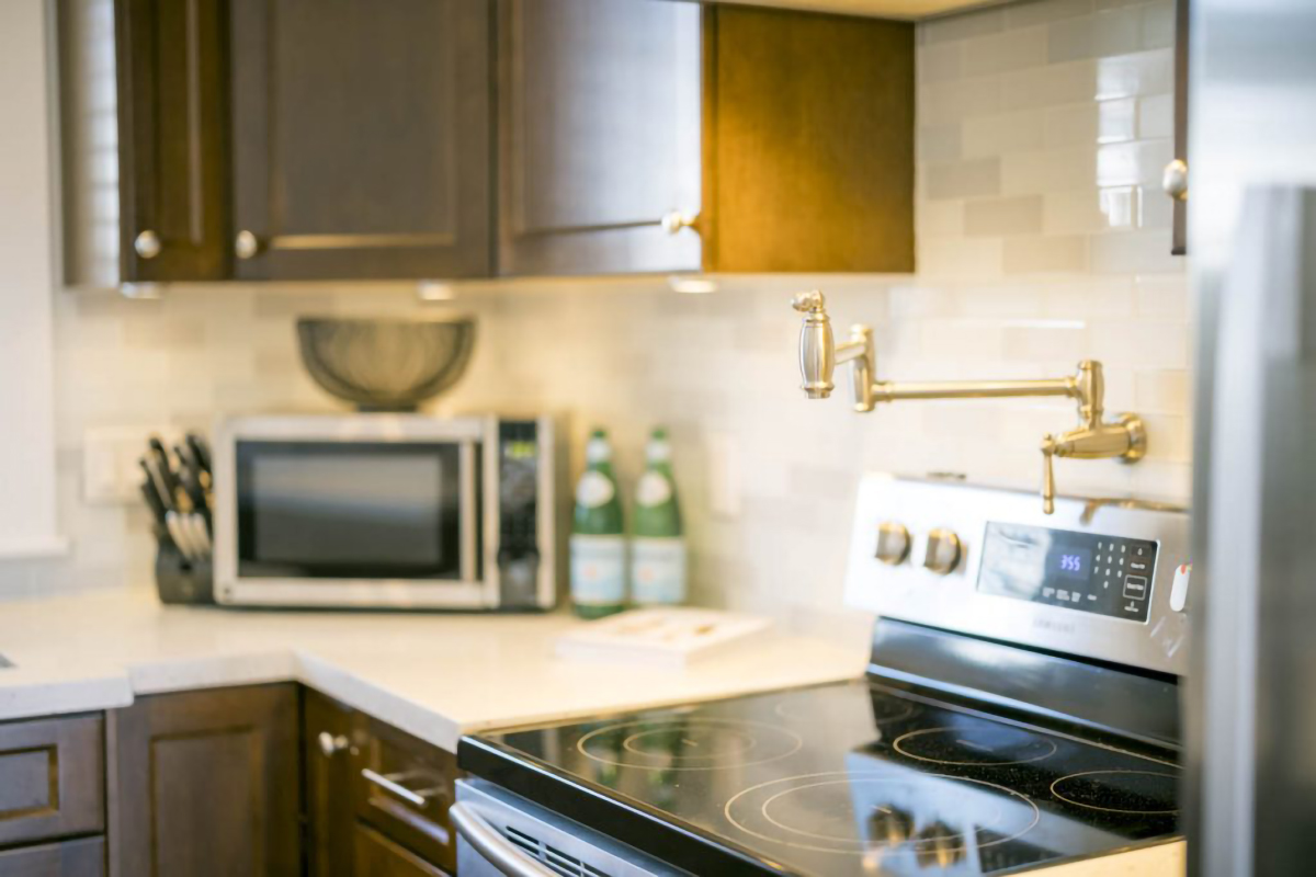 617 Mahon Ave, North Vancouver 32