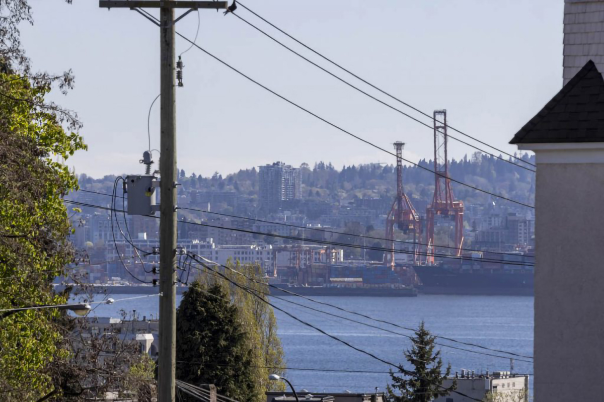 617 Mahon Ave, North Vancouver 43