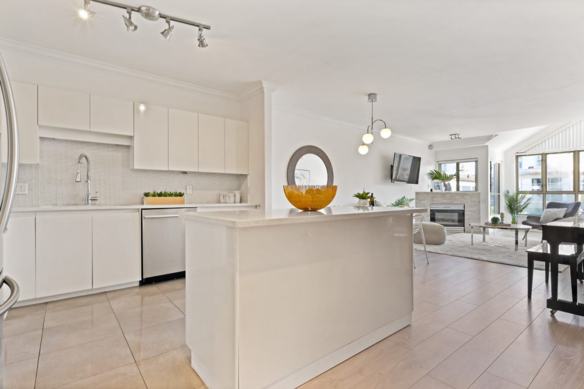 101 - 1871 Marine Drive, West Vancouver 19