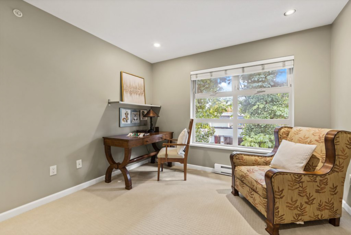 #6 - 3750 Edgemont Boulevard 4