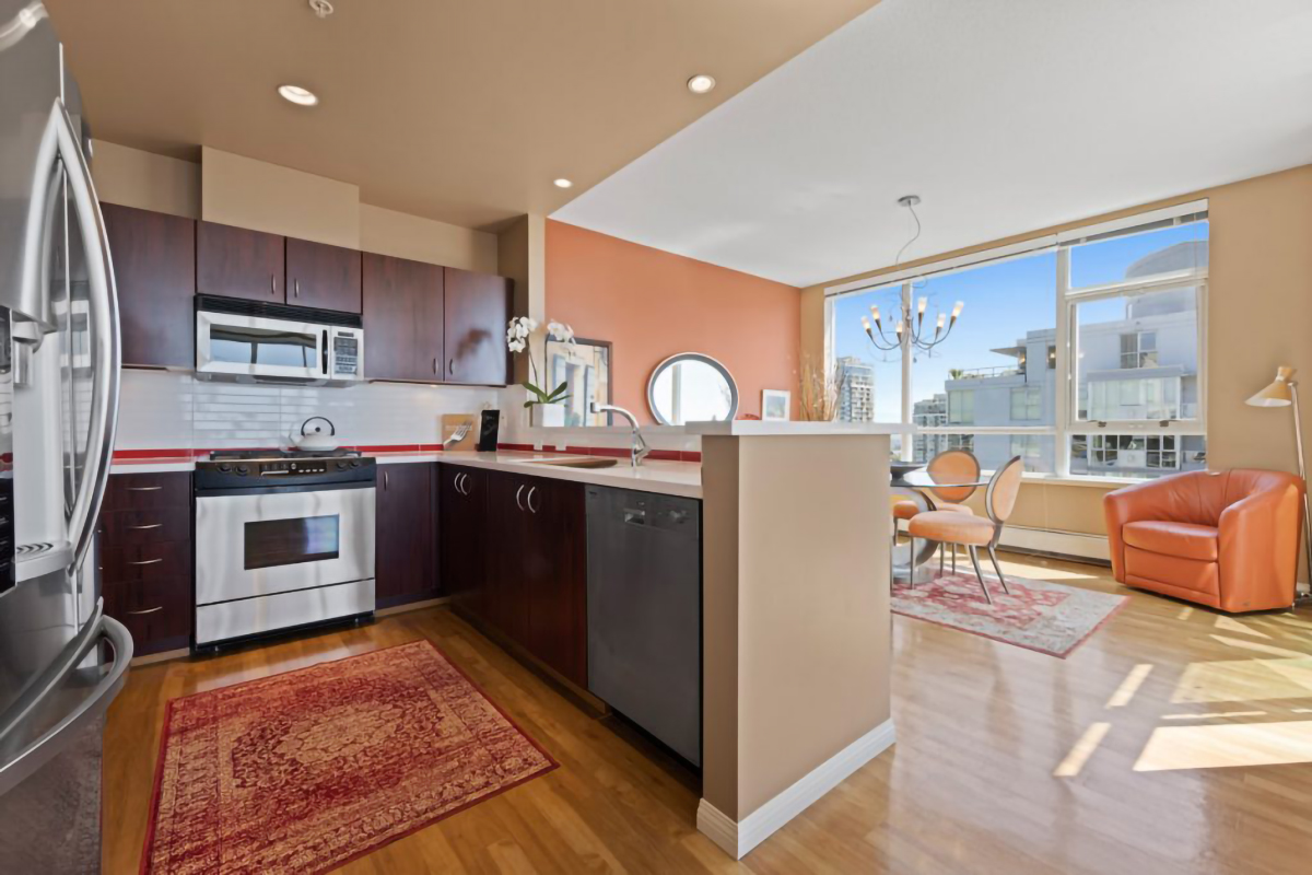 #1401 - 120 W 16th St, North Vancouver 28