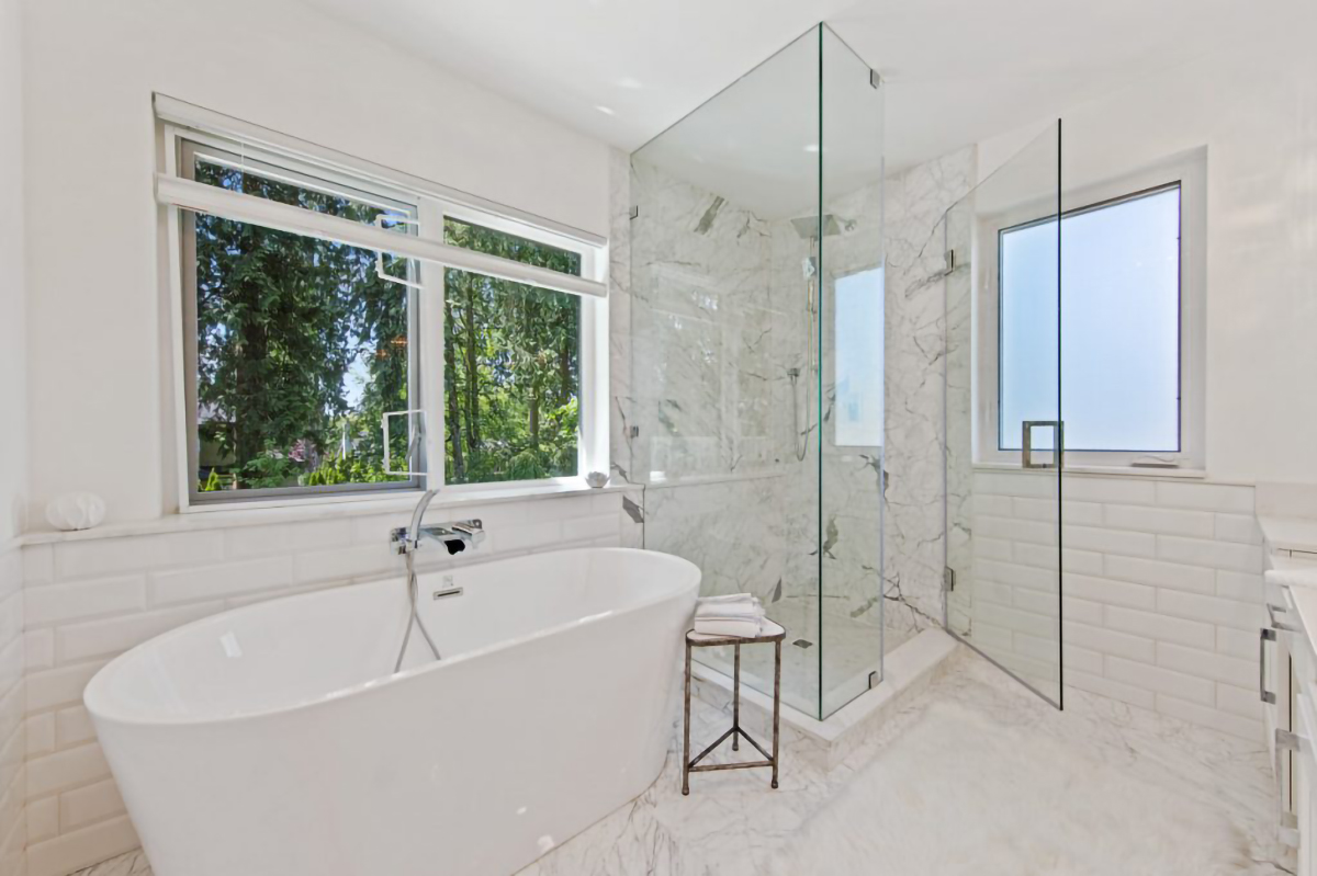 939 Clements Ave, North Vancouver 14