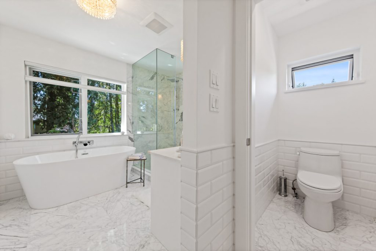 939 Clements Ave, North Vancouver 16