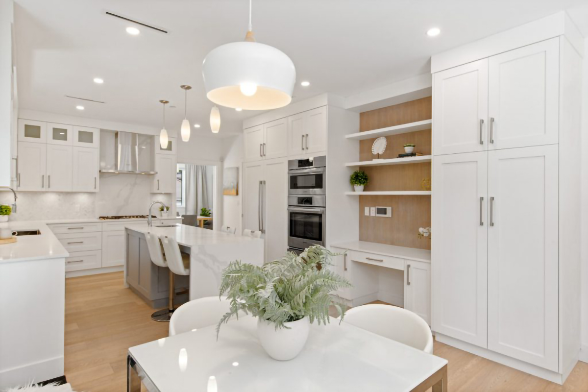 939 Clements Ave, North Vancouver 40