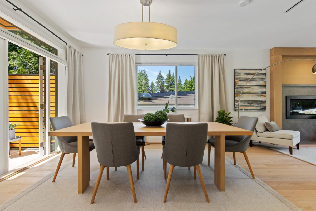 939 Clements Ave, North Vancouver 43