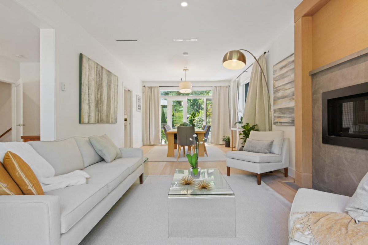 939 Clements Ave, North Vancouver 45