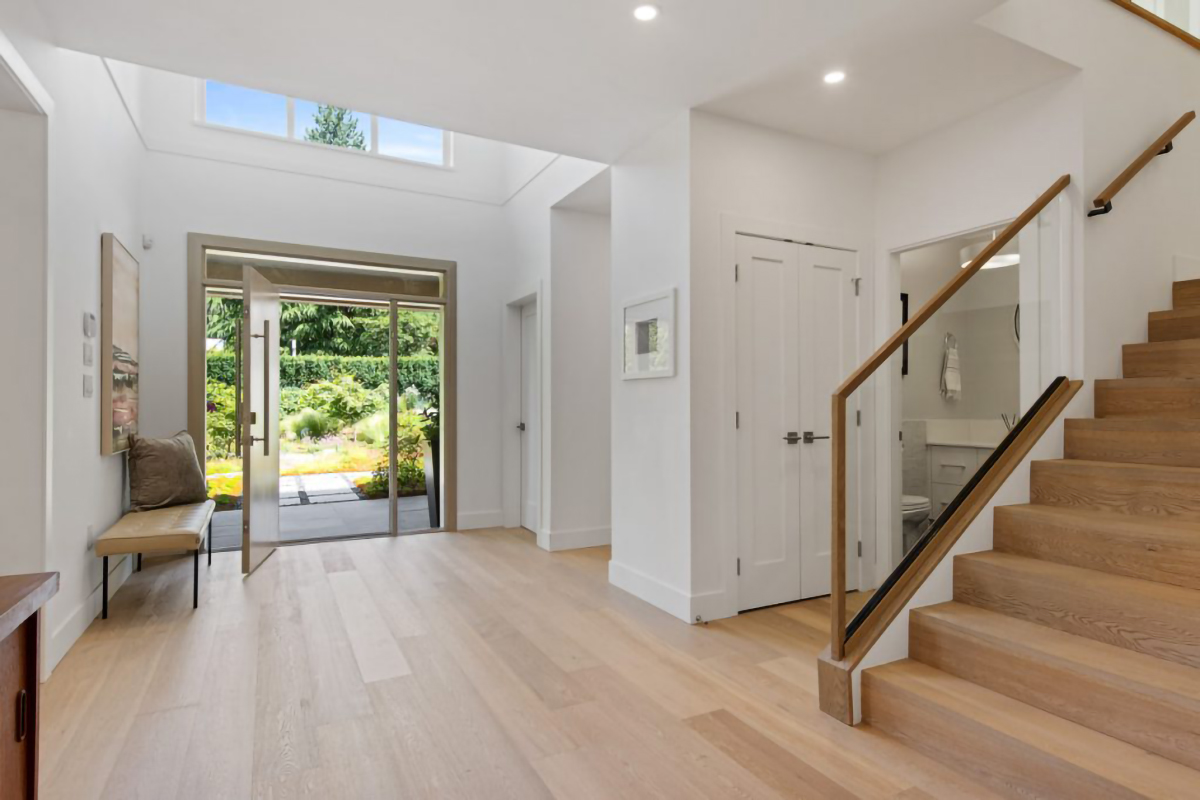 939 Clements Ave, North Vancouver 50