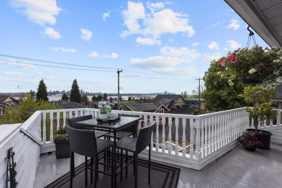 269B W 6TH STREET, NORTH VANCOUVER 27