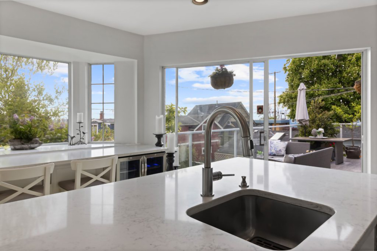 269B W 6TH STREET, NORTH VANCOUVER 13