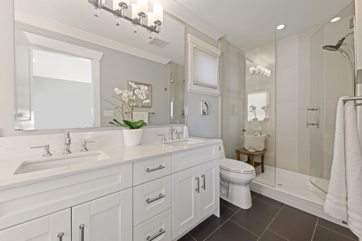 252 W 6TH STREET 13