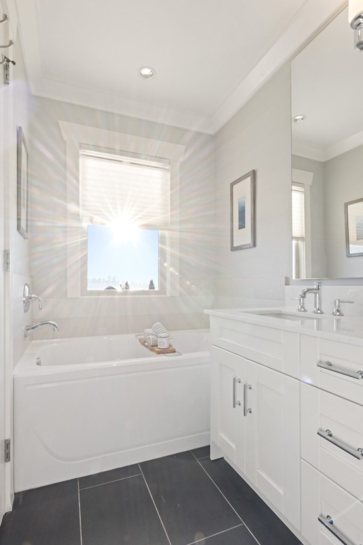 252 W 6TH STREET 14