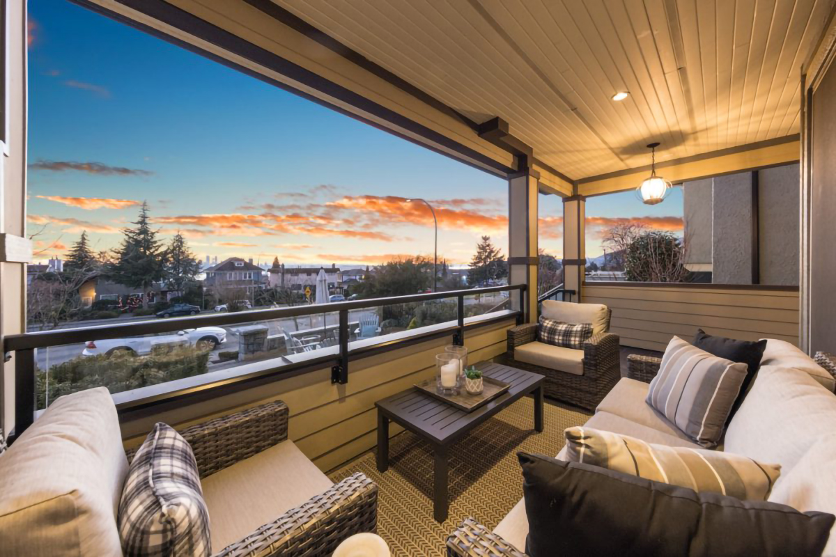 252 W 6TH STREET 63