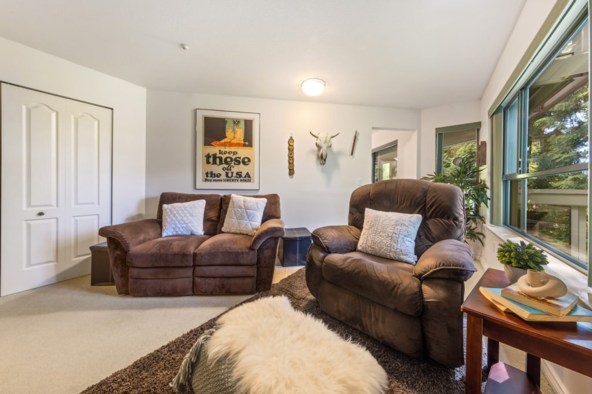 203-3200 CAPILANO CRESCENT, NORTH VANCOUVER 16