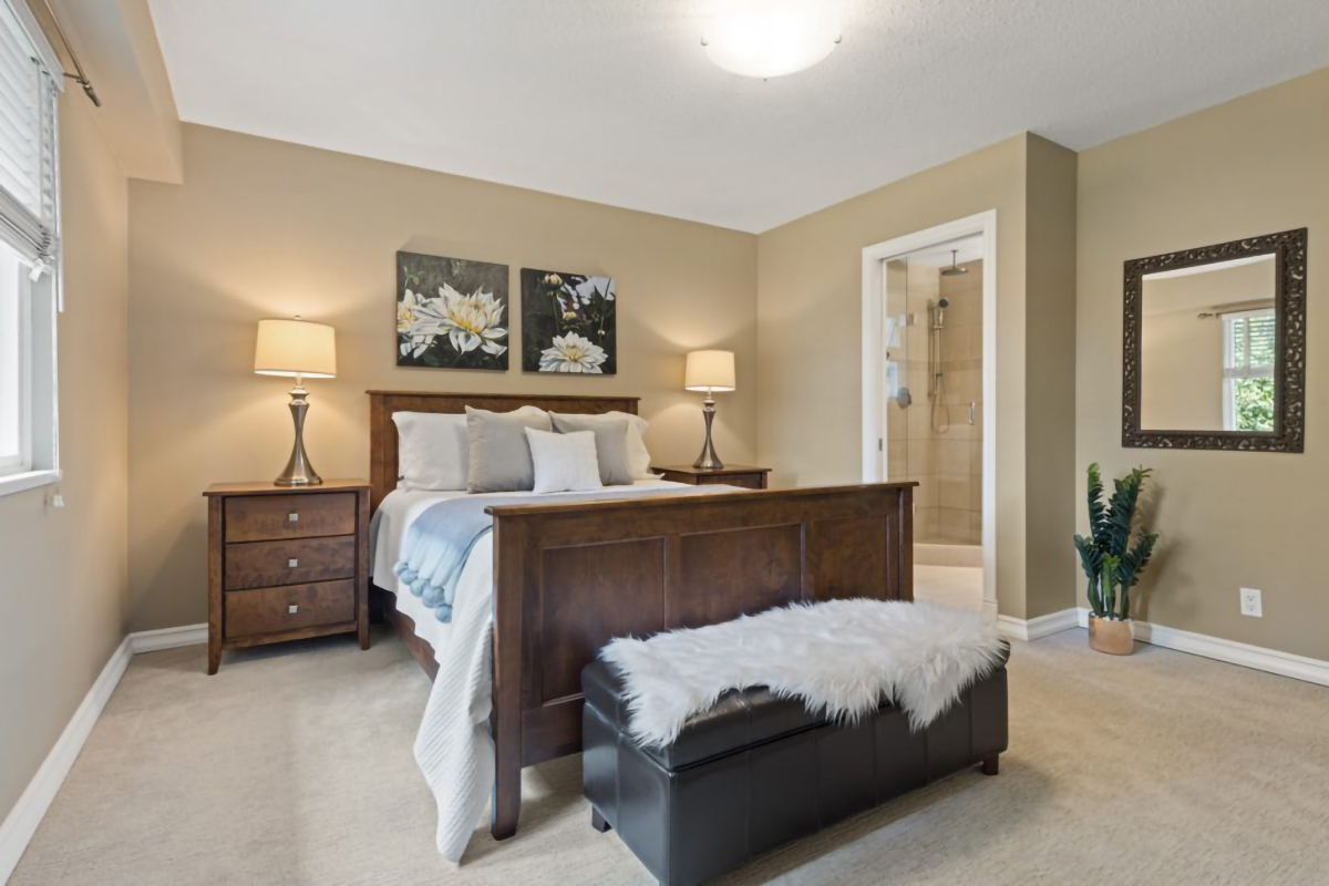 2275 Ennerdale Road, North Vancouver, BC. 28