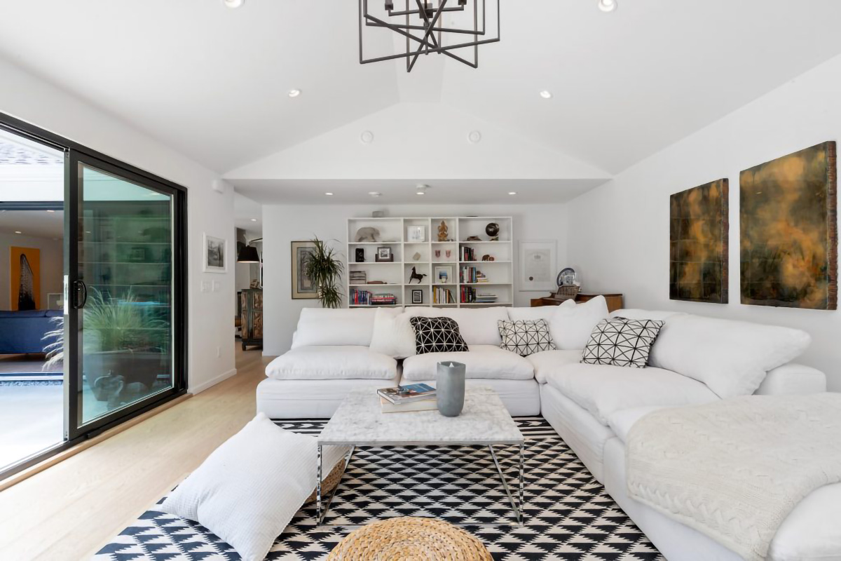 1388 Appin Road, North Vancouver 23