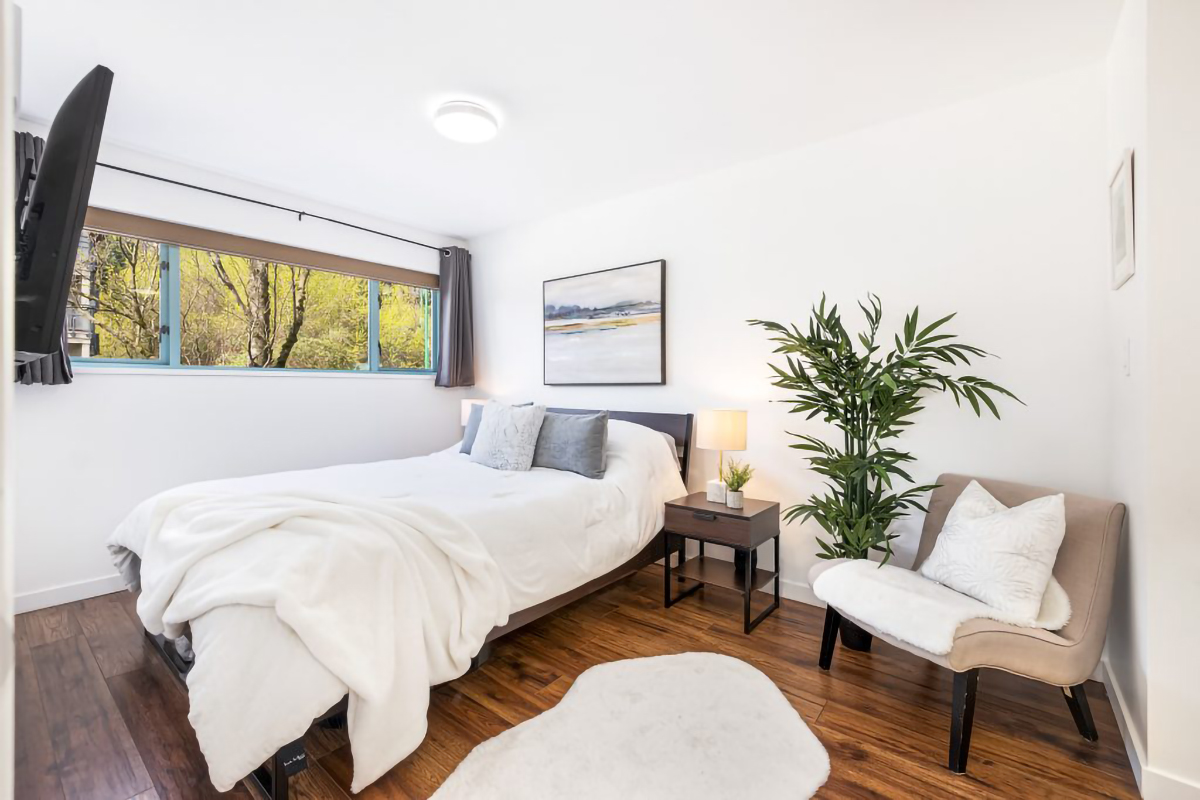102-1085 W 17TH STREET, NORTH VANCOUVER 4
