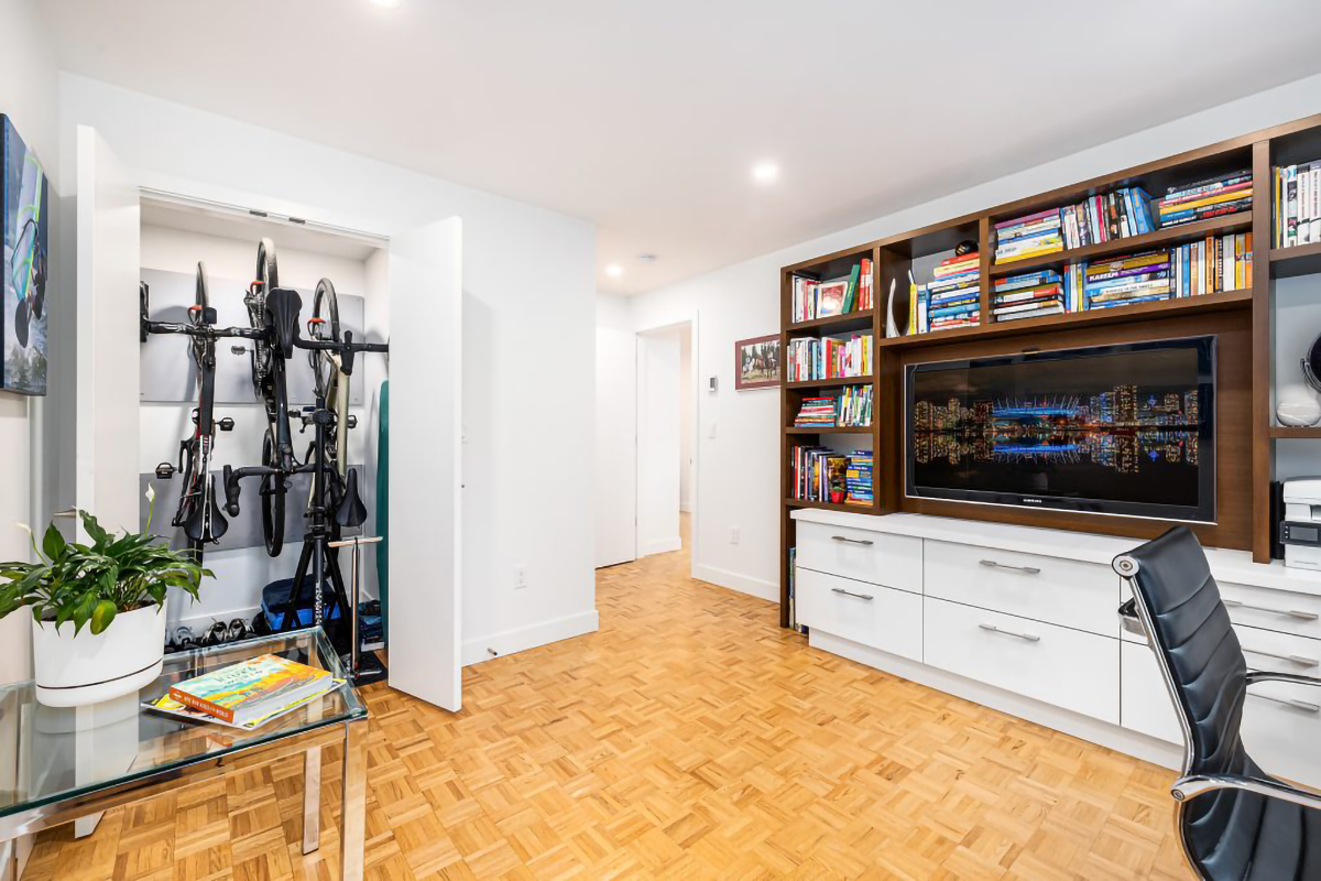 1210-235 Keith Road, West Vancouver 7