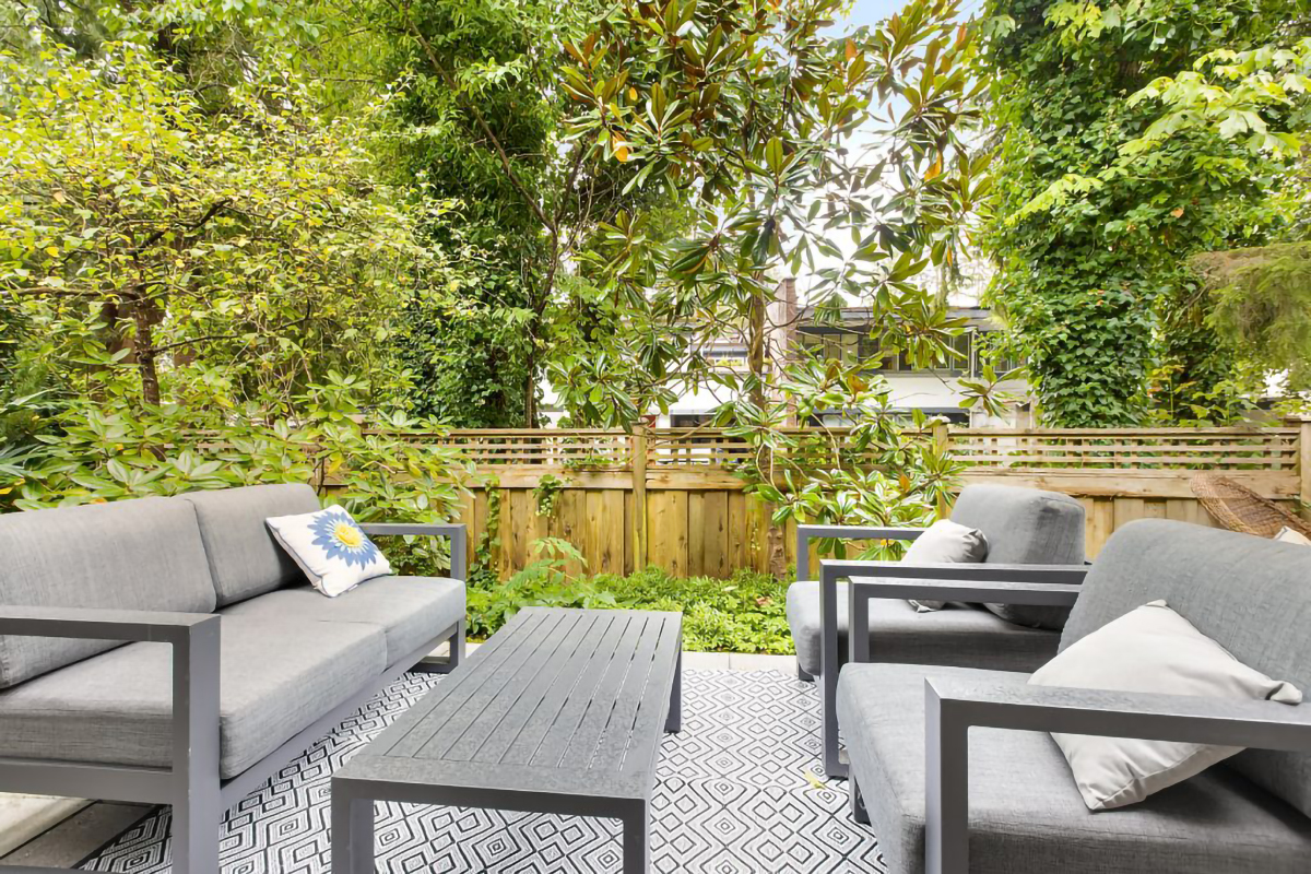 #6 - 3750 Edgemont Boulevard 17