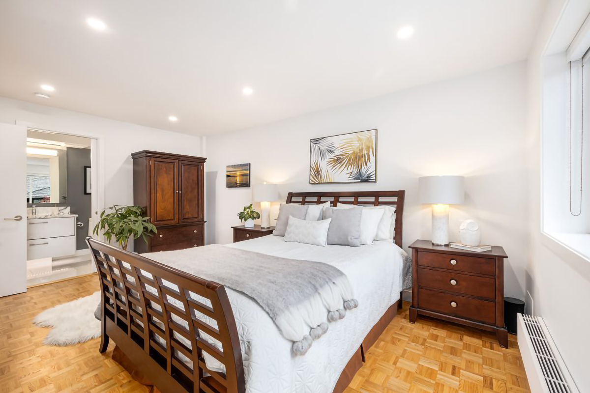 1210-235 Keith Road, West Vancouver 10
