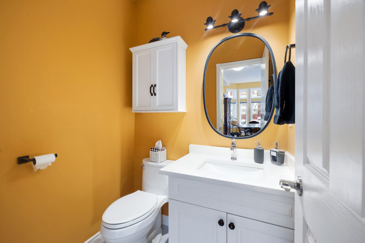 2-225 E5TH STREET, NORTH VANCOUVER 13