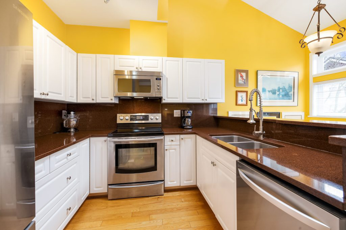 2-225 E5TH STREET, NORTH VANCOUVER 16