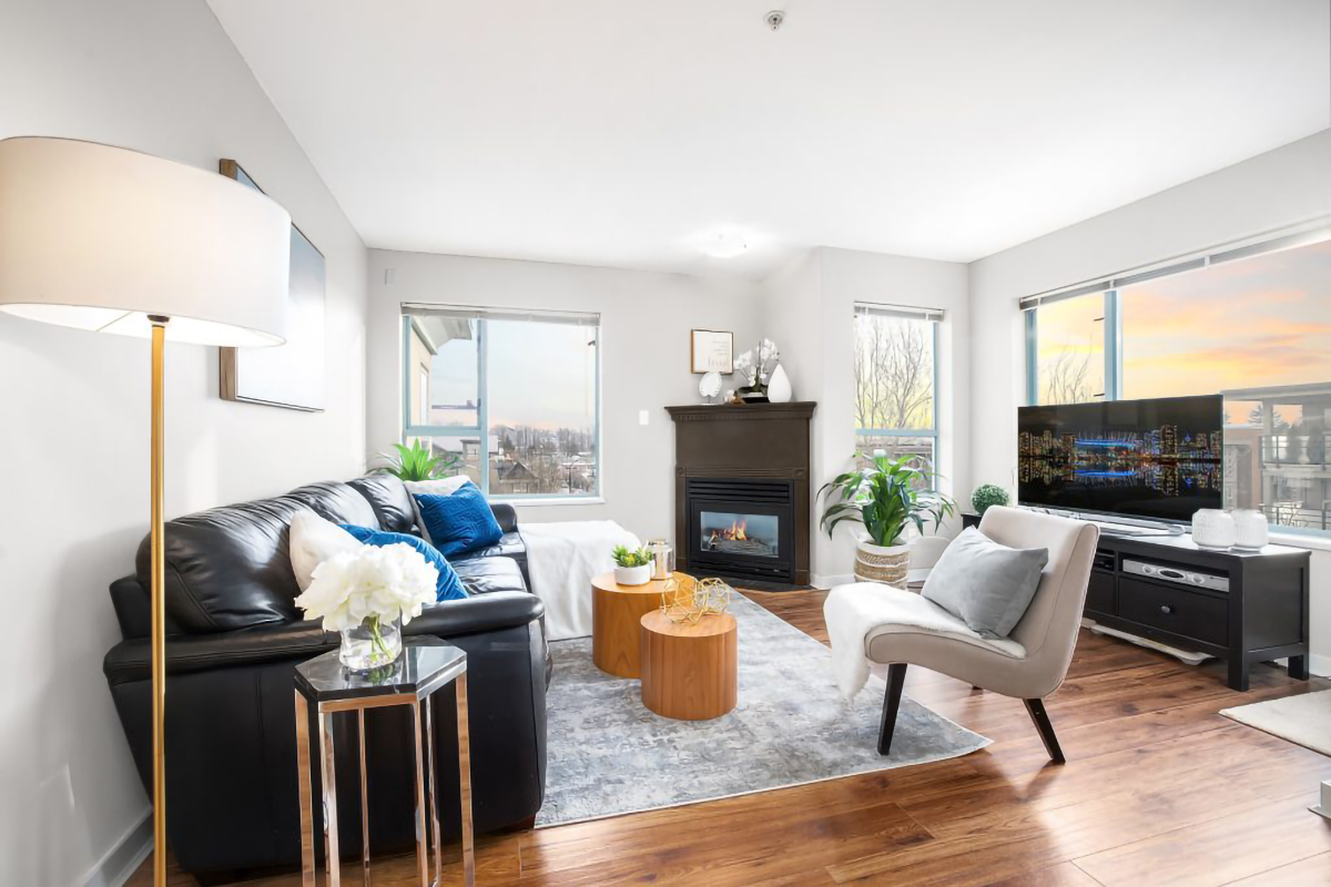 #302-1085 W17th Street, North Vancouver