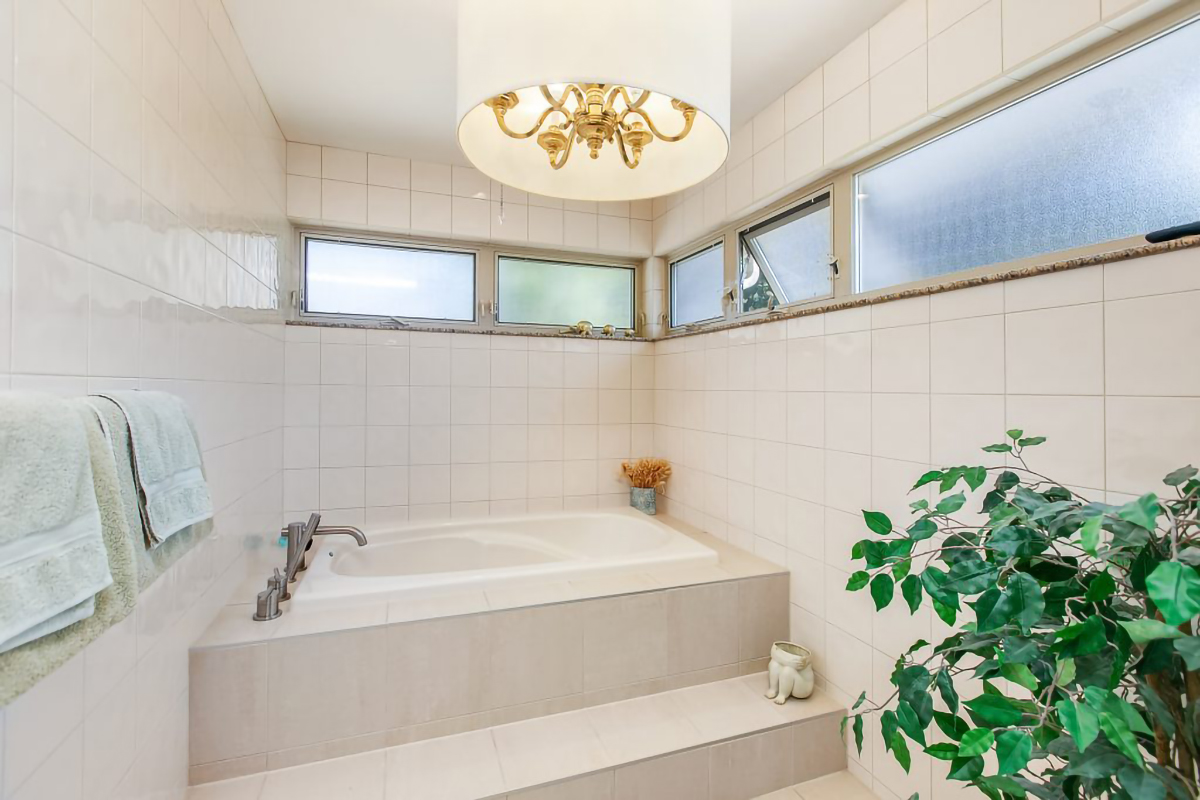 #9 - 3750 Edgemont Blvd, North Vancouver 36