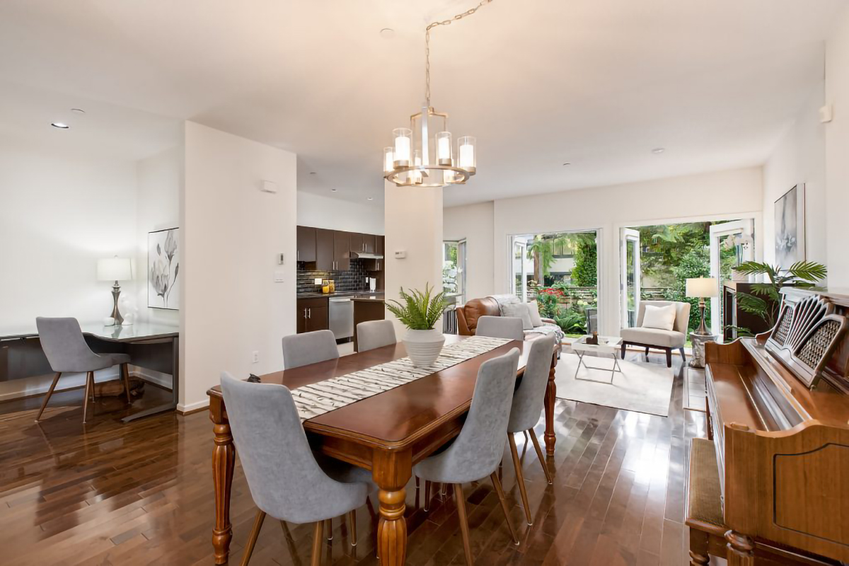 #5 - 3750 Edgemont Boulevard 16