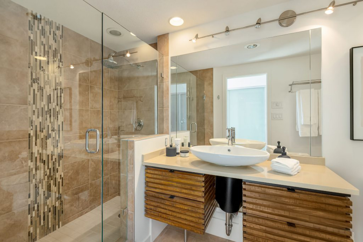 #1202 - 140 E 14th St, North Vancouver 14