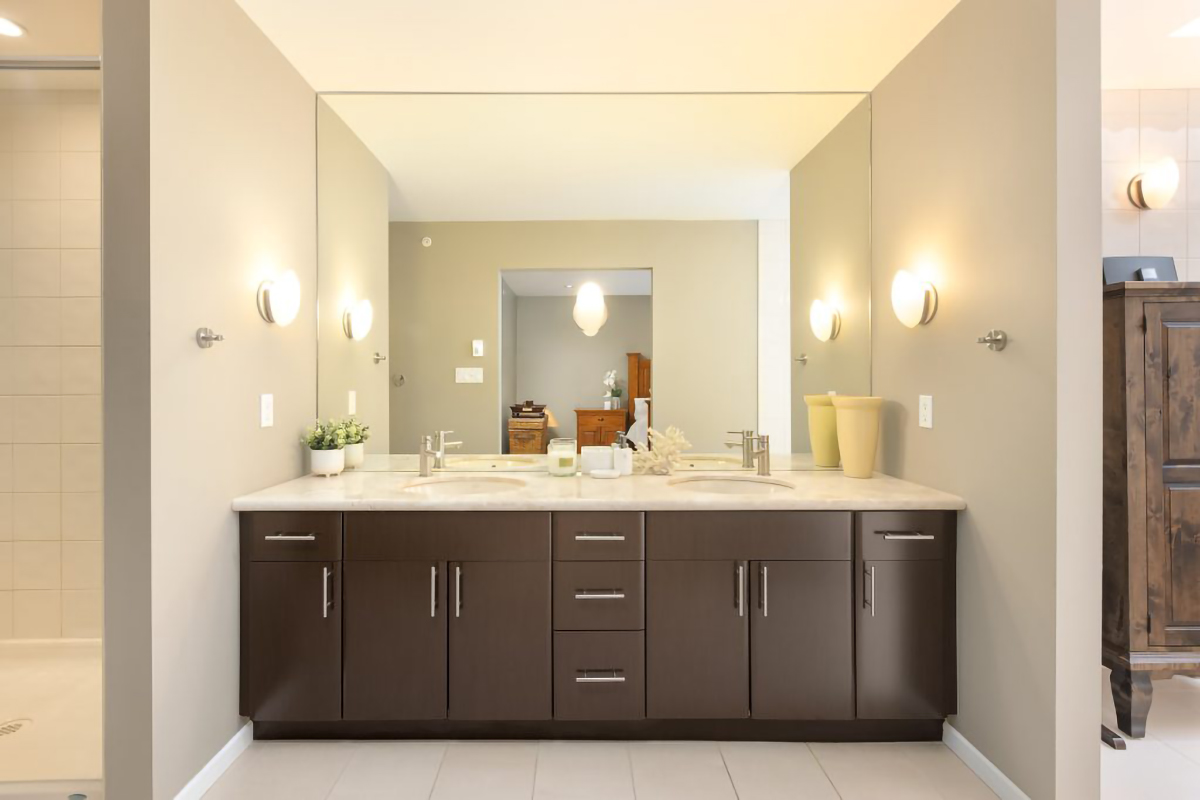 #6 - 3750 Edgemont Boulevard 24