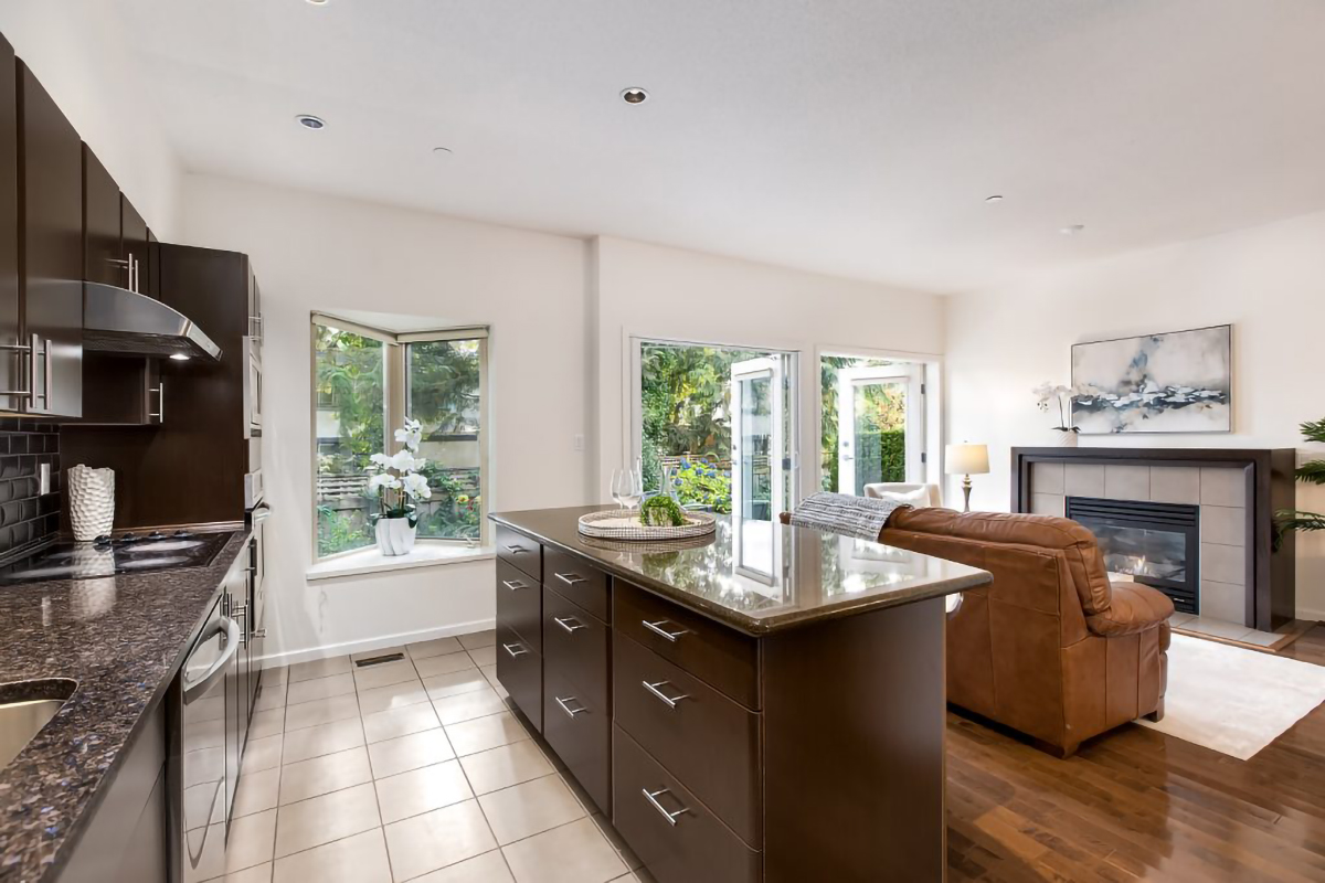 #5 - 3750 Edgemont Boulevard 18