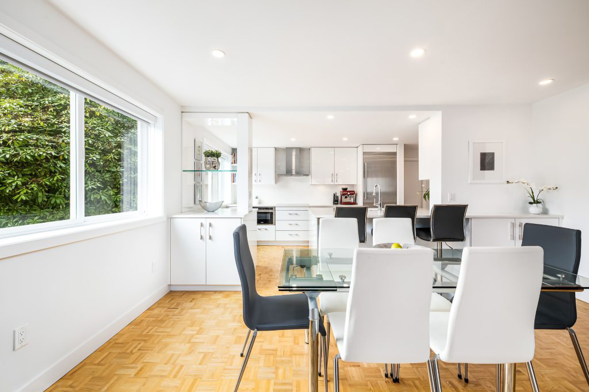 1210-235 Keith Road, West Vancouver 17