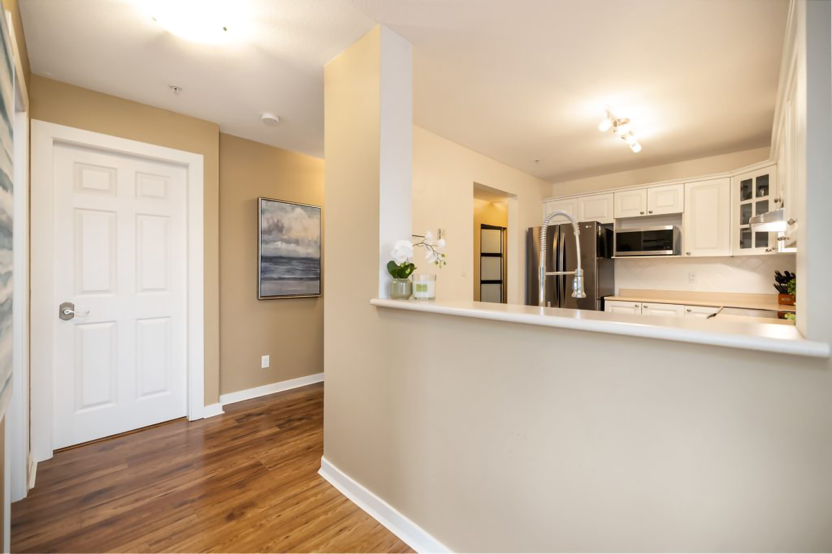 #302-1085 W17th Street, North Vancouver 14