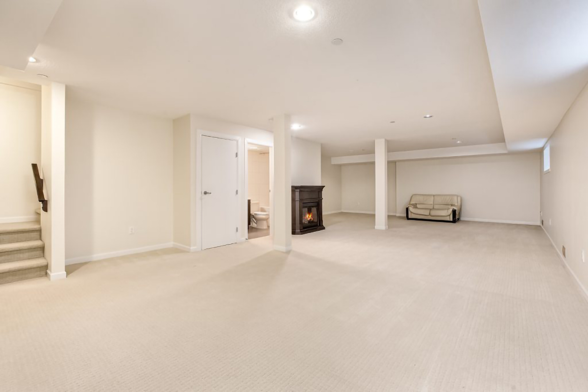 #5 - 3750 Edgemont Boulevard 35