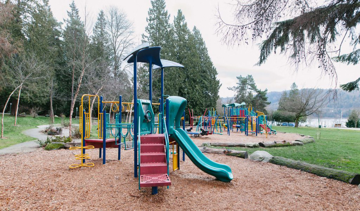 1940 Panorama Drive, North Vancouver 14