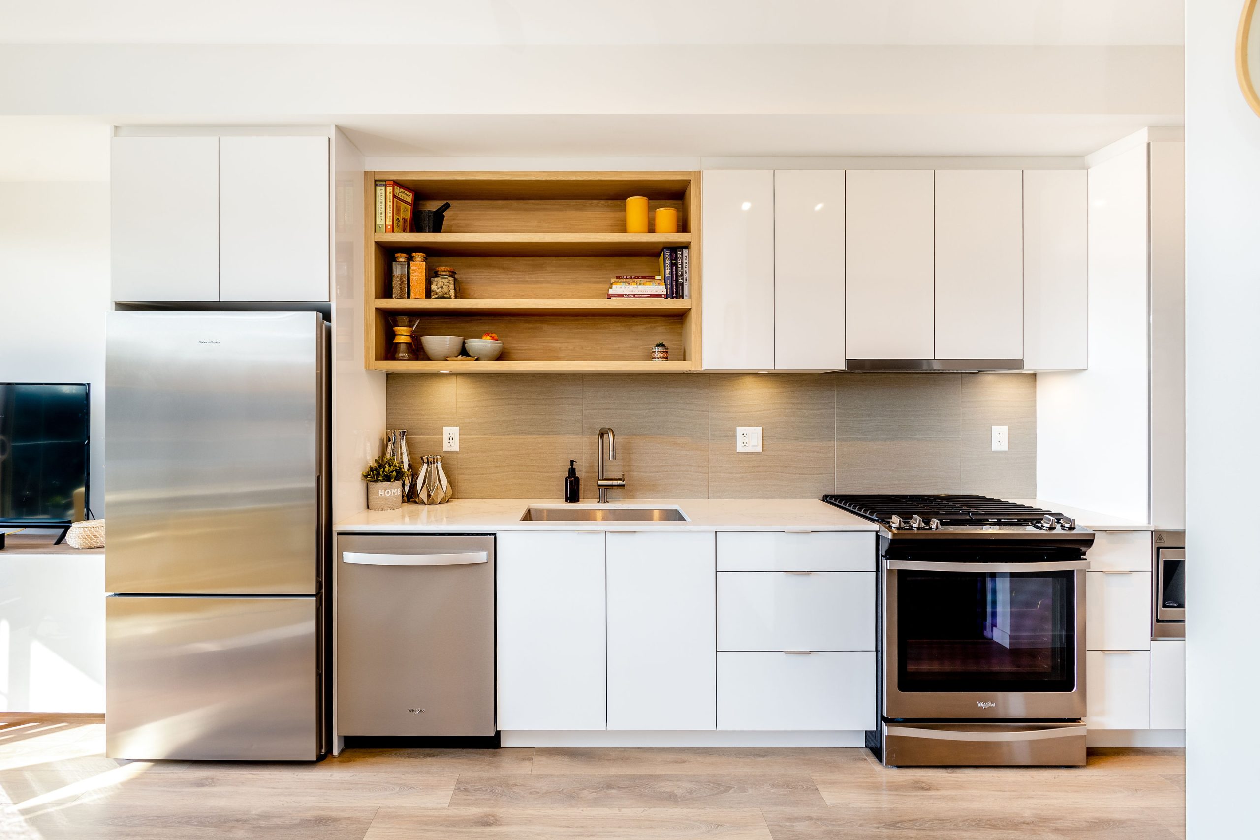 408-725 Marine Drive, North Vancouver 4